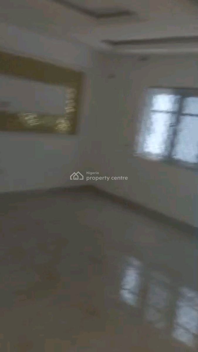 Decent 3 Bedroom Ground Flat All Rooms Ensuite N Guest Toilet, Anthony, Maryland, Lagos, Flat / Apartment for Rent