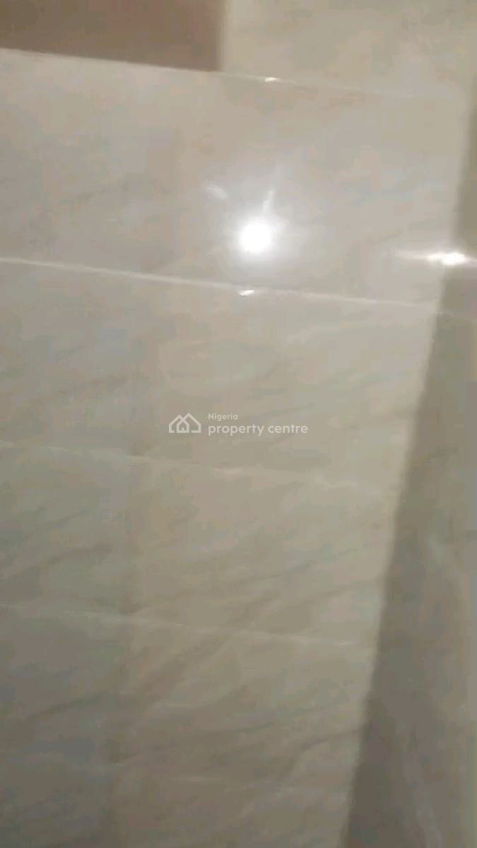 Decent 3 Bedroom Ground Flat All Rooms Ensuite N Guest Toilet, Anthony, Maryland, Lagos, Flat / Apartment for Rent