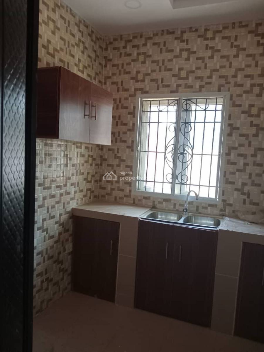 2bedroom Flat at Ivory Garden Estate Makogi, Ivory Garden Estate, Magboro, Ogun, Flat / Apartment for Rent
