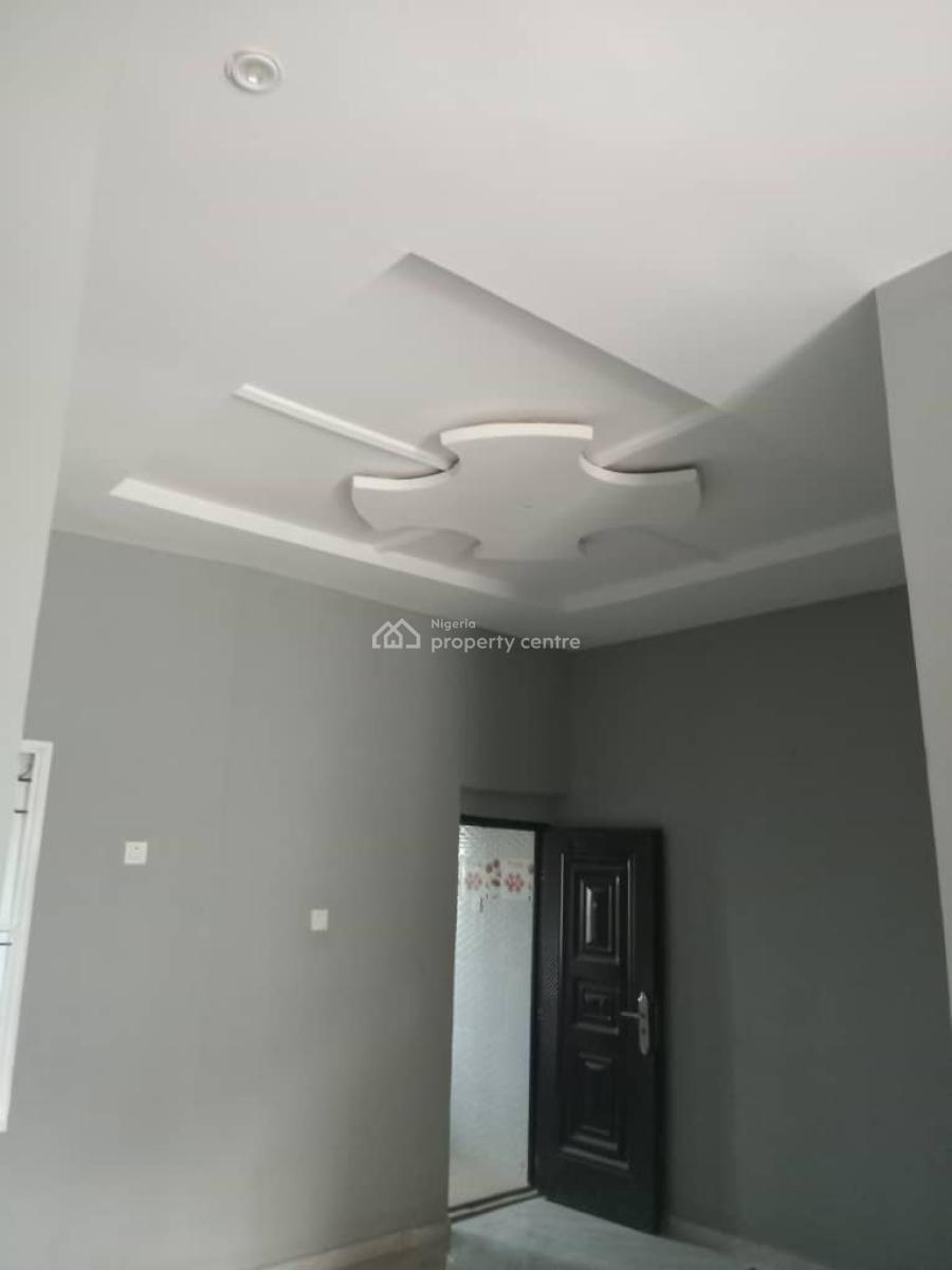 2bedroom Flat at Ivory Garden Estate Makogi, Ivory Garden Estate, Magboro, Ogun, Flat / Apartment for Rent