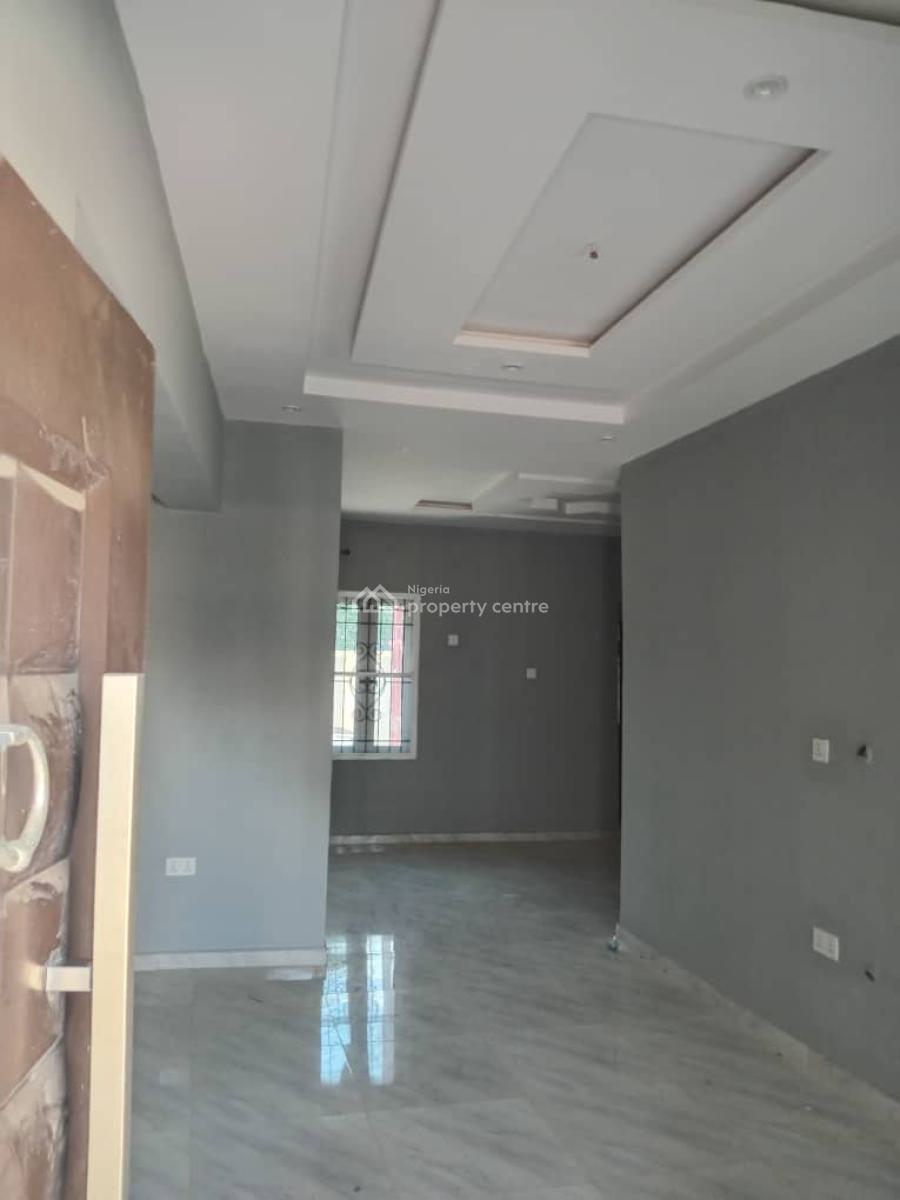 2bedroom Flat at Ivory Garden Estate Makogi, Ivory Garden Estate, Magboro, Ogun, Flat / Apartment for Rent