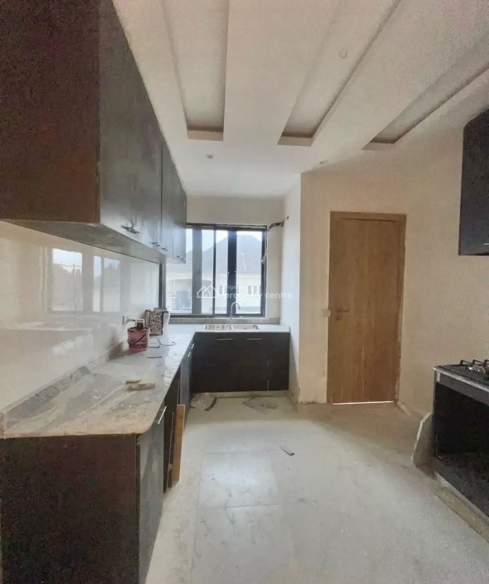 Newly Built Serviced 3 Bedroom Apartment, Ologolo, Lekki, Lagos, Flat / Apartment for Rent