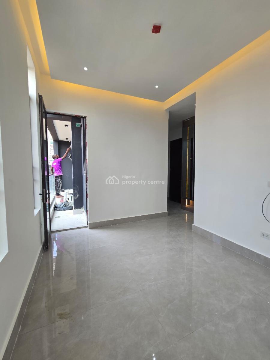 Exquisitely Built 3-bedroom Apartment with Pool, Gym & Elevator  Full, Lekki Phase 1, Lekki, Lagos, Flat / Apartment for Sale