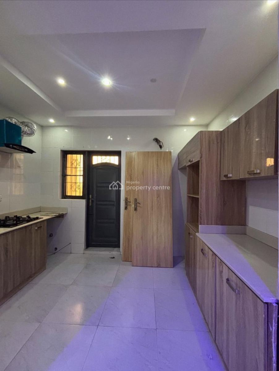 Spectacular 2-bedroom Apartment with Pool, Gym, and Game Room, Ikate, Lekki, Lagos, Flat / Apartment for Rent