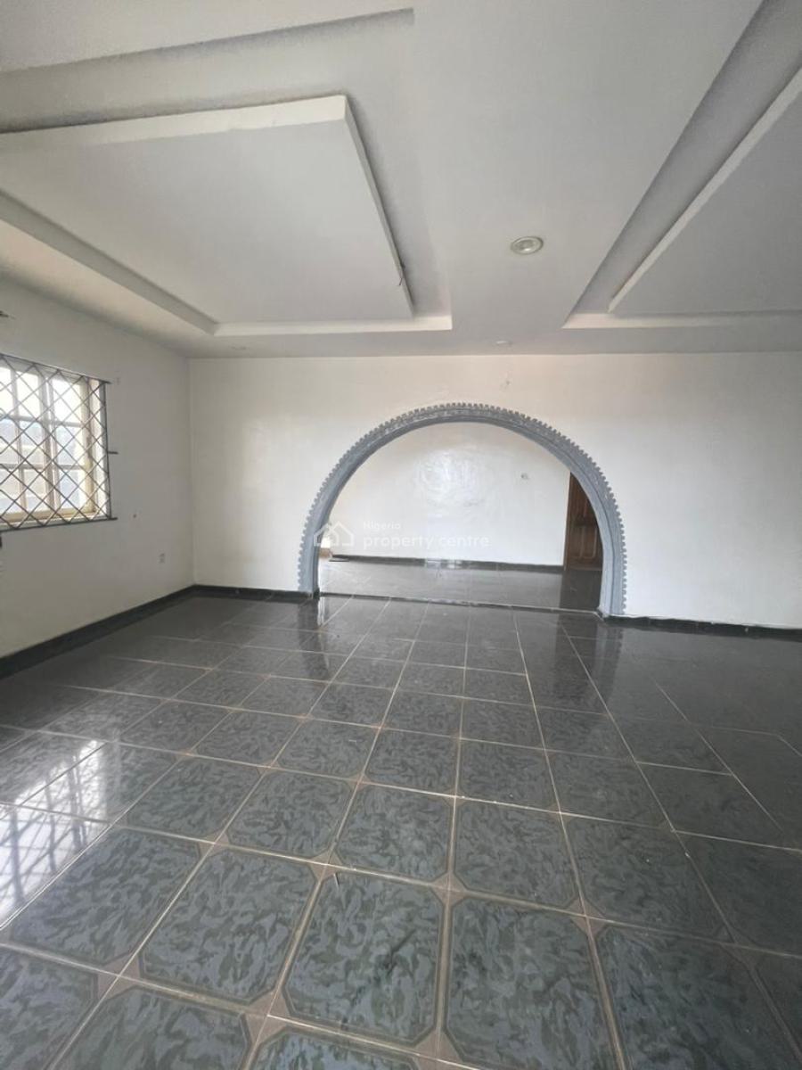 Spacious 3 Bedroom Flats, Akinyemi Street, Ogudu, Lagos, Flat / Apartment for Rent
