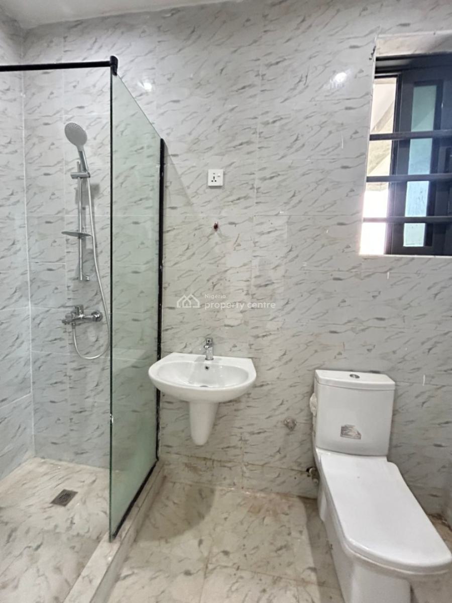 3 Bedroom Flat with Bq on The 4th Floor, Victoria Island (vi), Lagos, Flat / Apartment for Rent