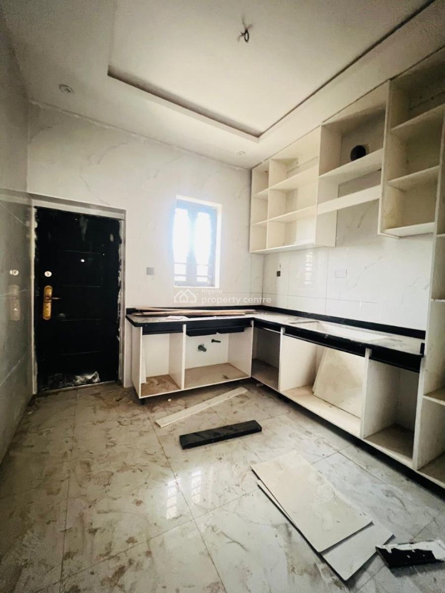 Luxury 4 Bedroom Terrace Duplex, Omole Phase 2, Ikeja, Lagos, Terraced Duplex for Sale