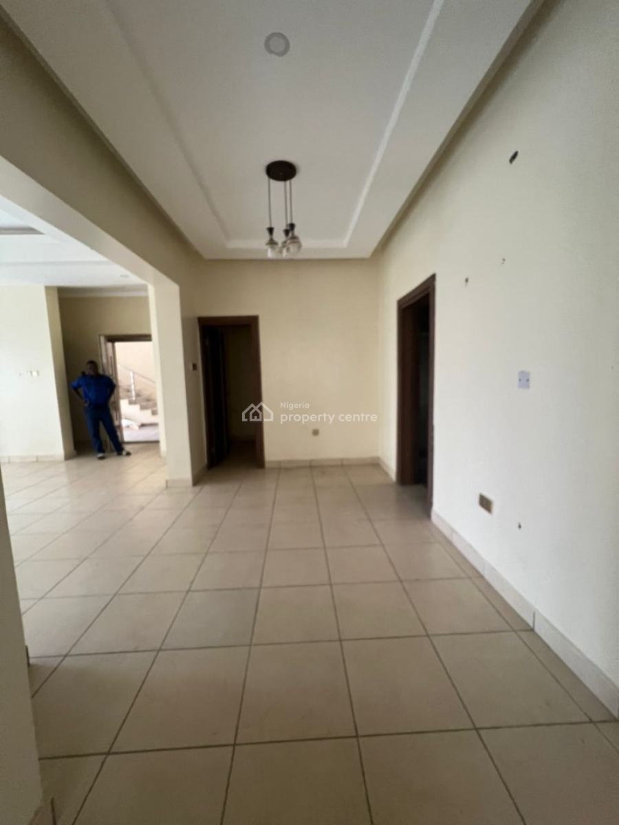 Spacious and Standard 3 Bedroom Apartment in a Serene and Secured Area, Diplomatic Zone, Katampe Extension, Katampe, Abuja, Flat / Apartment for Rent