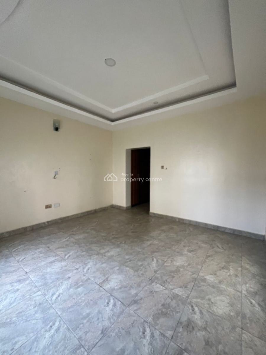 Spacious and Standard 3 Bedroom Apartment in a Serene and Secured Area, Diplomatic Zone, Katampe Extension, Katampe, Abuja, Flat / Apartment for Rent