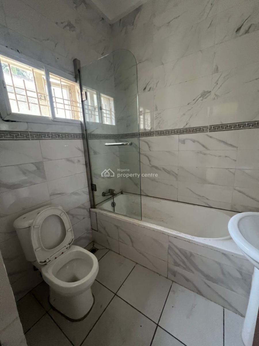 Spacious and Standard 3 Bedroom Apartment in a Serene and Secured Area, Diplomatic Zone, Katampe Extension, Katampe, Abuja, Flat / Apartment for Rent