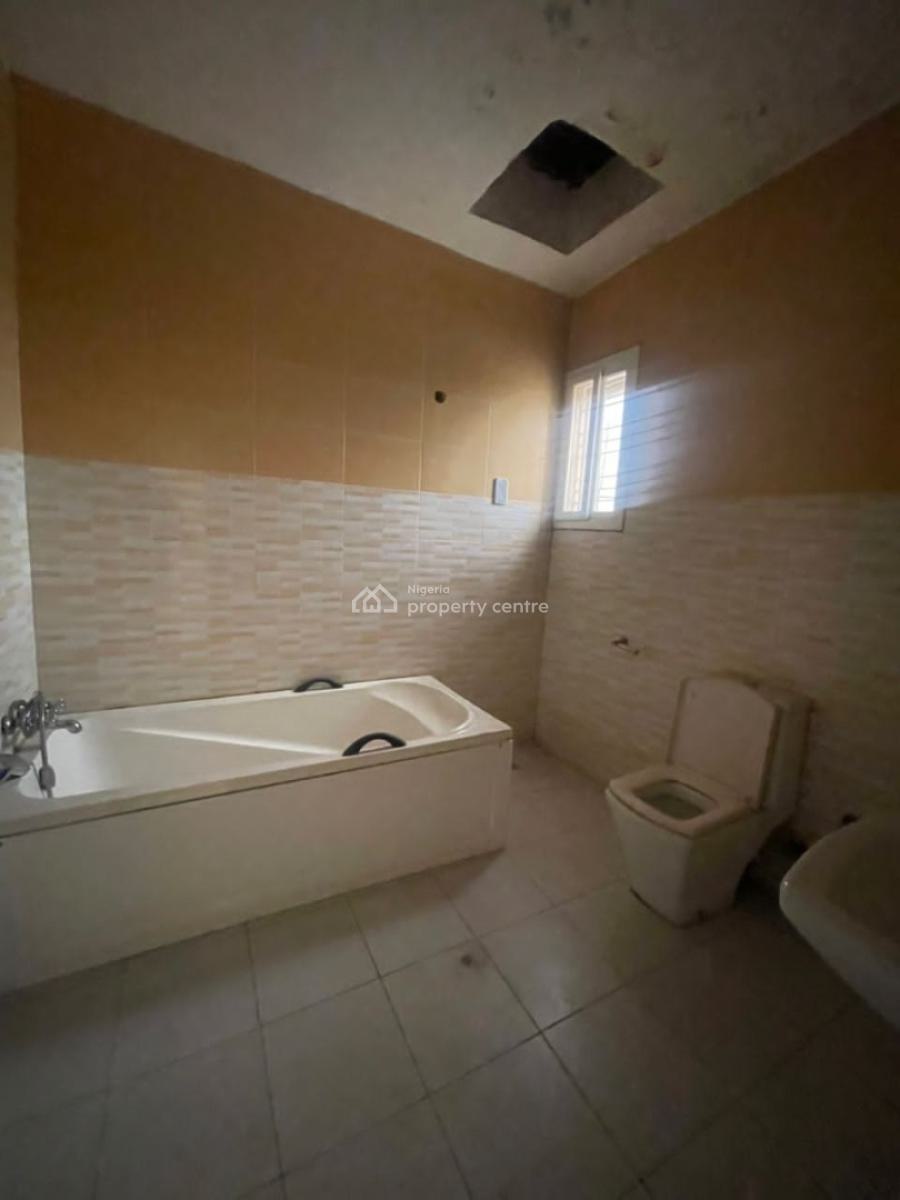 Clean 4 Bedroom Semi Detached Duplex, at Pinnock Beach Estate, Lekki Phase 1, Lekki, Lagos, Semi-detached Duplex for Rent