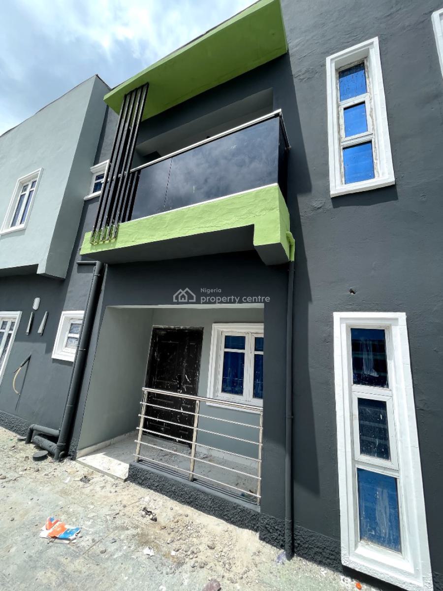 Classic Two Bedroom Apartment, After Blenco, Sangotedo, Ajah, Lagos, Flat / Apartment for Rent