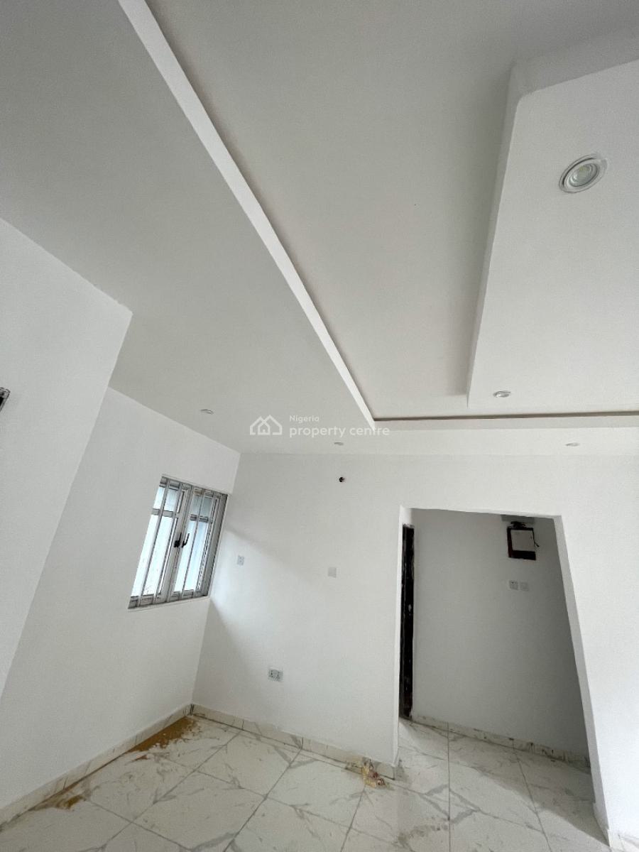 Classic Two Bedroom Apartment, After Blenco, Sangotedo, Ajah, Lagos, Flat / Apartment for Rent