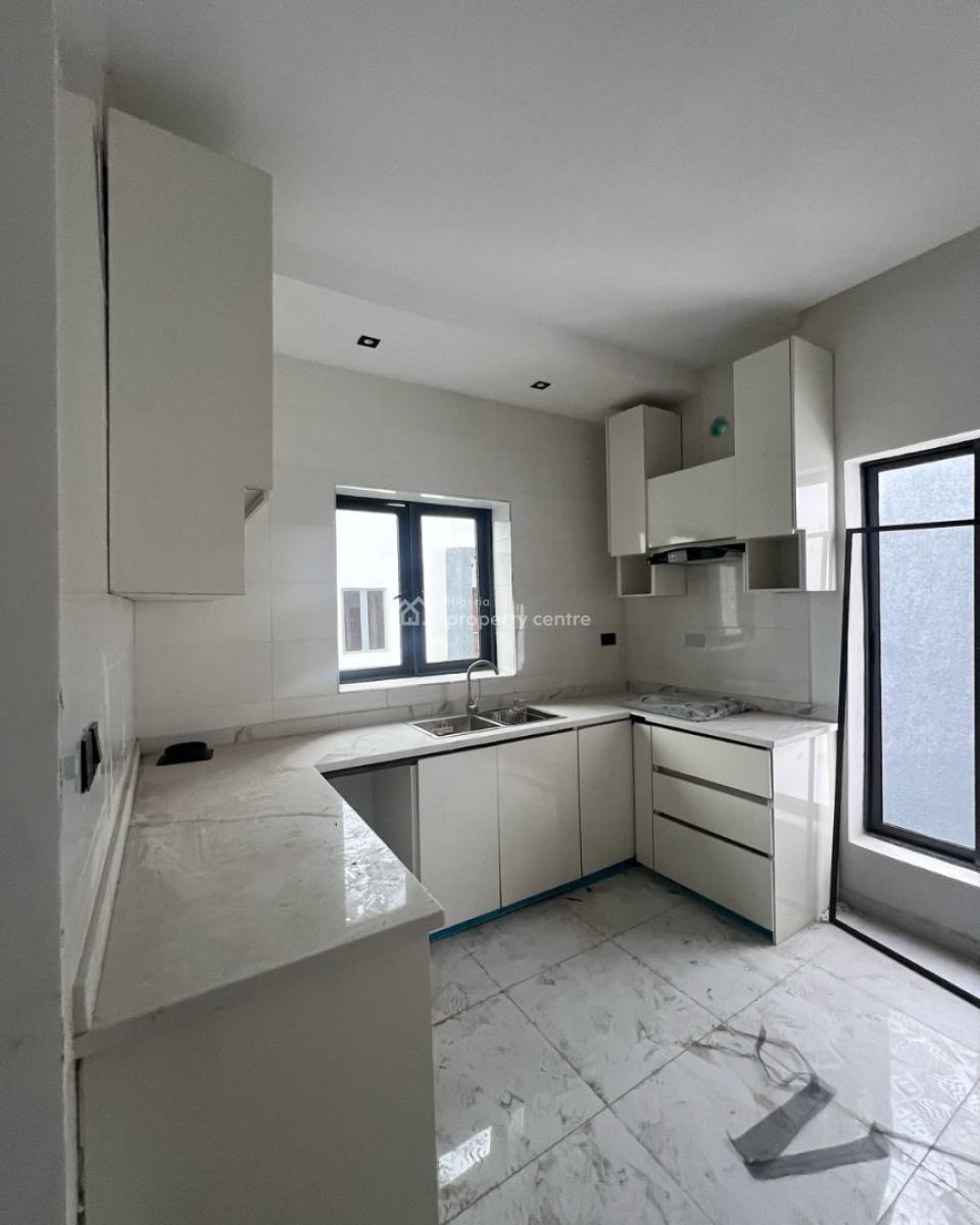 Brand New 2-bedroom Apartment  - 98% Ready, Lekki Phase 1, Lekki, Lagos, Flat / Apartment for Rent