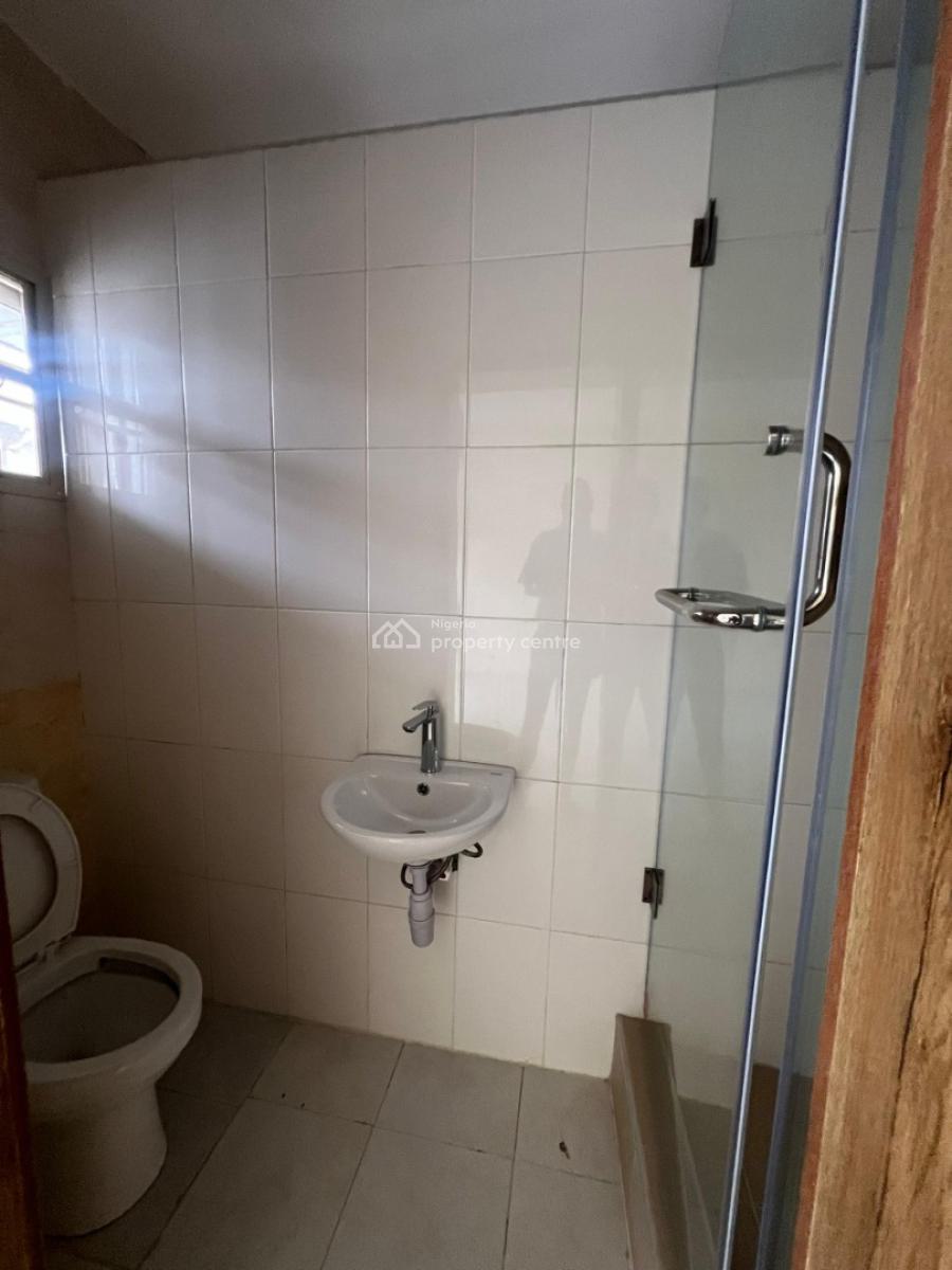 Well Maintained and Serviced 3 Bedroom Apartment, Oniru, Victoria Island (vi), Lagos, Flat / Apartment for Rent