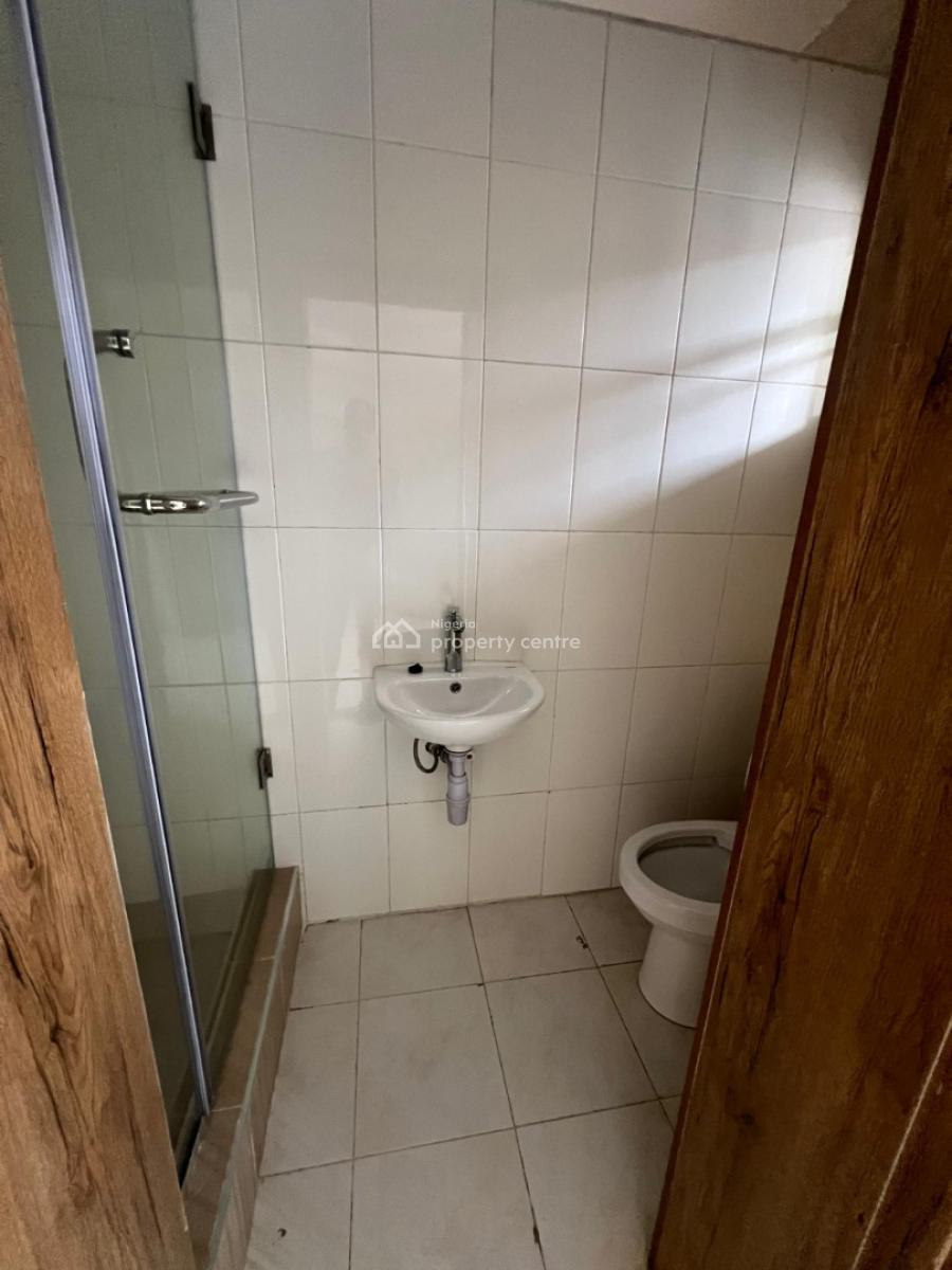 Well Maintained and Serviced 3 Bedroom Apartment, Oniru, Victoria Island (vi), Lagos, Flat / Apartment for Rent