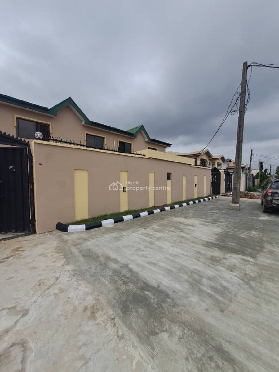 Newly Renovated Spacious 3 Bedroom Flat at Omole Phase 2 Ikeja Lagos, Omole Phase 2, Ikeja, Lagos, Flat / Apartment for Rent