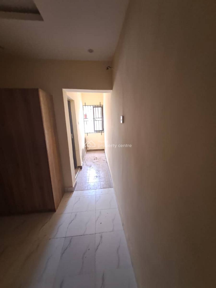 Newly Renovated Spacious 3 Bedroom Flat at Omole Phase 2 Ikeja Lagos, Omole Phase 2, Ikeja, Lagos, Flat / Apartment for Rent