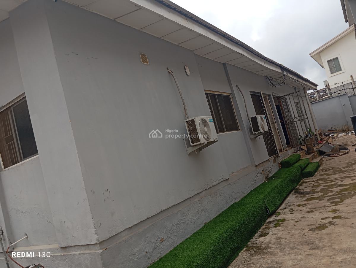 Portable 2bed Bungalow Behind The Main Upstairs, By Beer Barn Wuse 2 Abuja, Wuse 2, Abuja, Flat / Apartment for Rent
