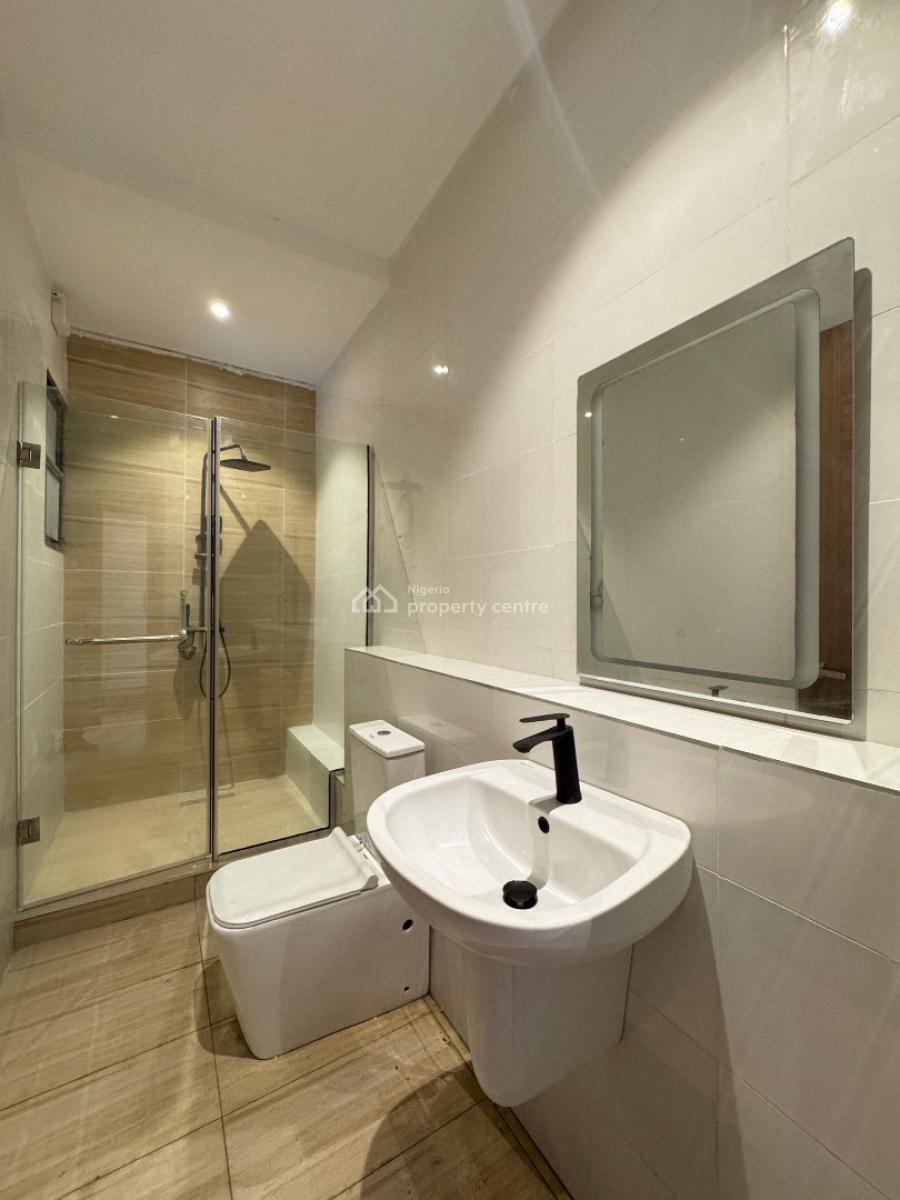 Spacious 2 Bedroom Apartment with a Bq, Ikate, Lekki, Lagos, Flat / Apartment for Sale