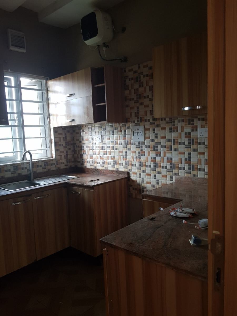 2 Bedroom Apartment, Mashy Hills Estate, Ado, Ajah, Lagos, Flat / Apartment for Rent