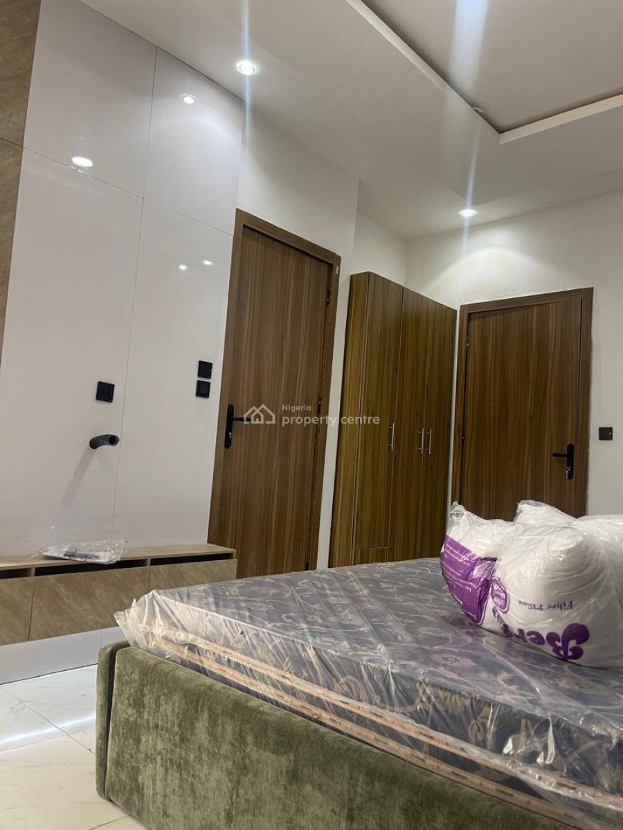 Beautiful Furnished2 Bedroom Terraced Duplex with Excellent Facilities, Lekki County, Lekki, Lagos, Terraced Duplex for Rent