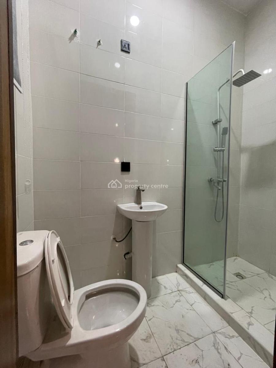 Beautiful Furnished2 Bedroom Terraced Duplex with Excellent Facilities, Lekki County, Lekki, Lagos, Terraced Duplex for Rent