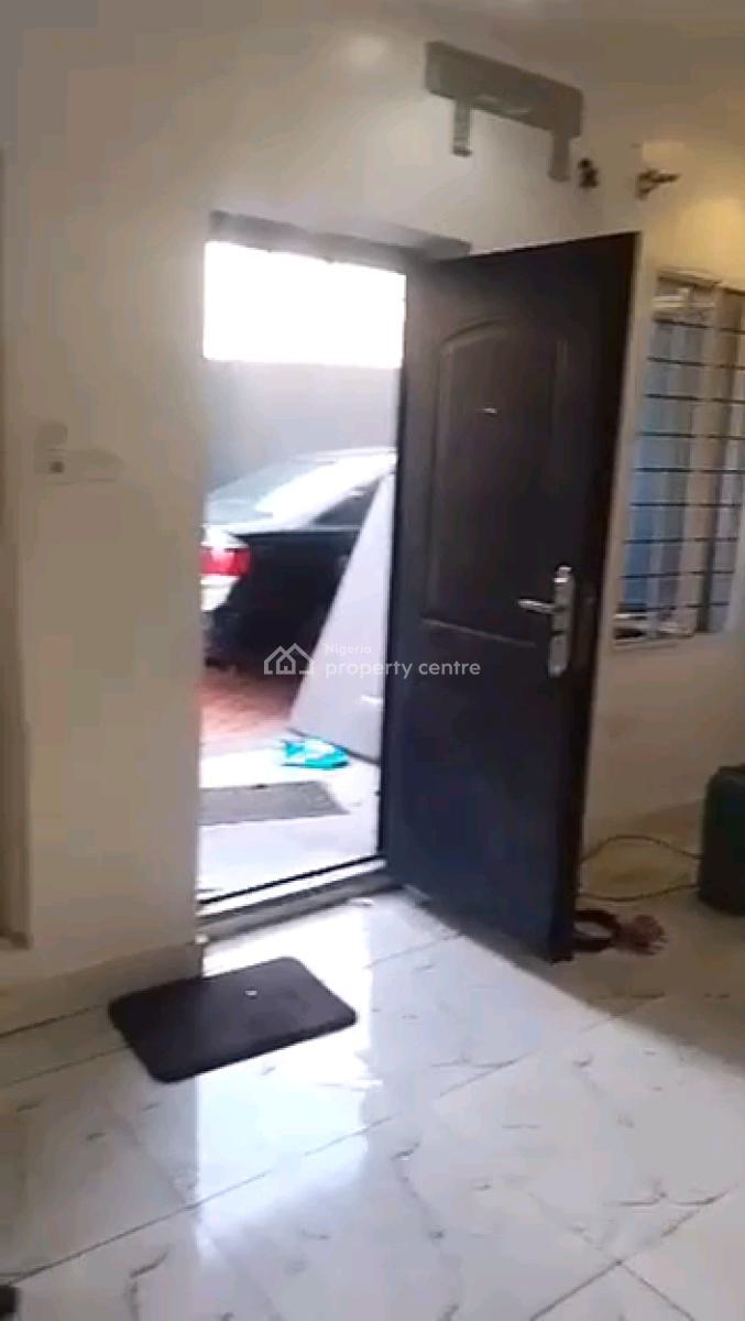 a Relatively New and Spacious 2bedroom Apartment, Ground Floor, Onigbongbo, Onigbongbo, Maryland, Lagos, Flat / Apartment for Rent