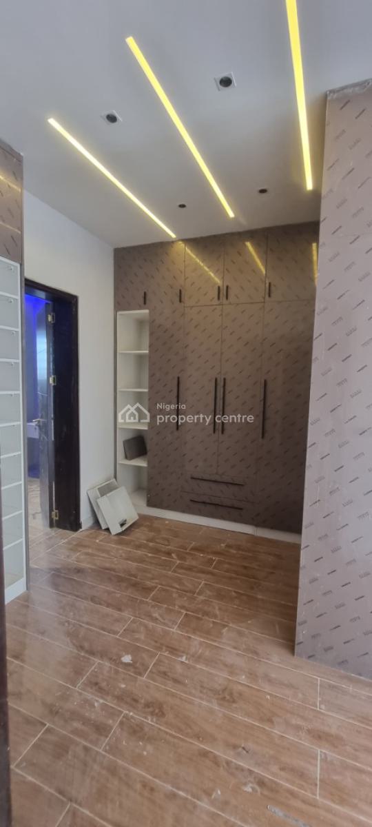 Astonished 5-bedroom Detached Duplex with Bq, Adeniyi Jones, Ikeja, Lagos, Detached Duplex for Sale