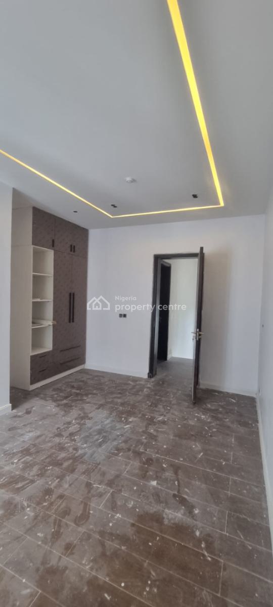 Astonished 5-bedroom Detached Duplex with Bq, Adeniyi Jones, Ikeja, Lagos, Detached Duplex for Sale