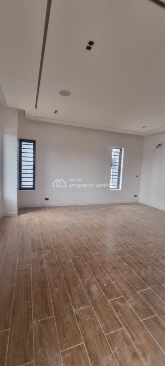 Astonished 5-bedroom Detached Duplex with Bq, Adeniyi Jones, Ikeja, Lagos, Detached Duplex for Sale