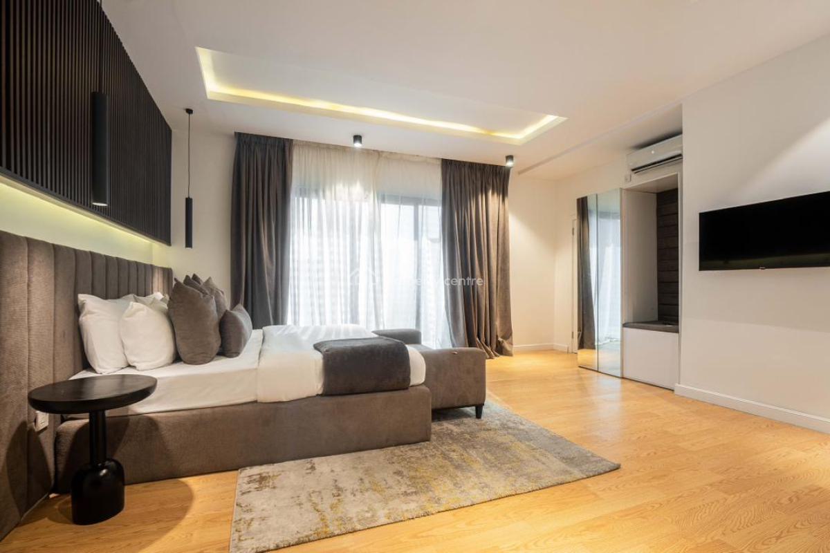 Luxury 2 Bedroom Apartment with Pool and Gym, Lekki Phase 1, Lekki, Lagos, Flat / Apartment Short Let