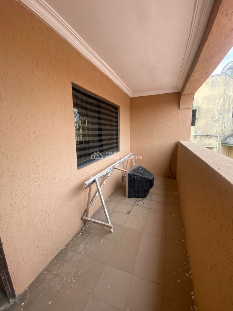 Neat 2bedroom for Fast People Only, Bring Your Generator, Interlocked Road, Igbo Efon, Lekki, Lagos, Flat / Apartment for Rent