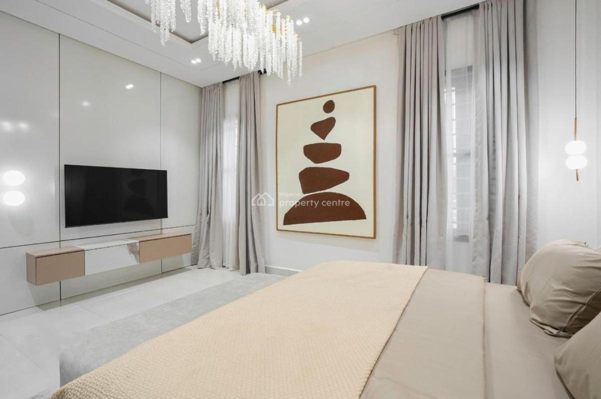 New and Luxurious 3 Bedroom with Pool and Gym, Ologolo, Lekki, Lagos, Flat / Apartment Short Let