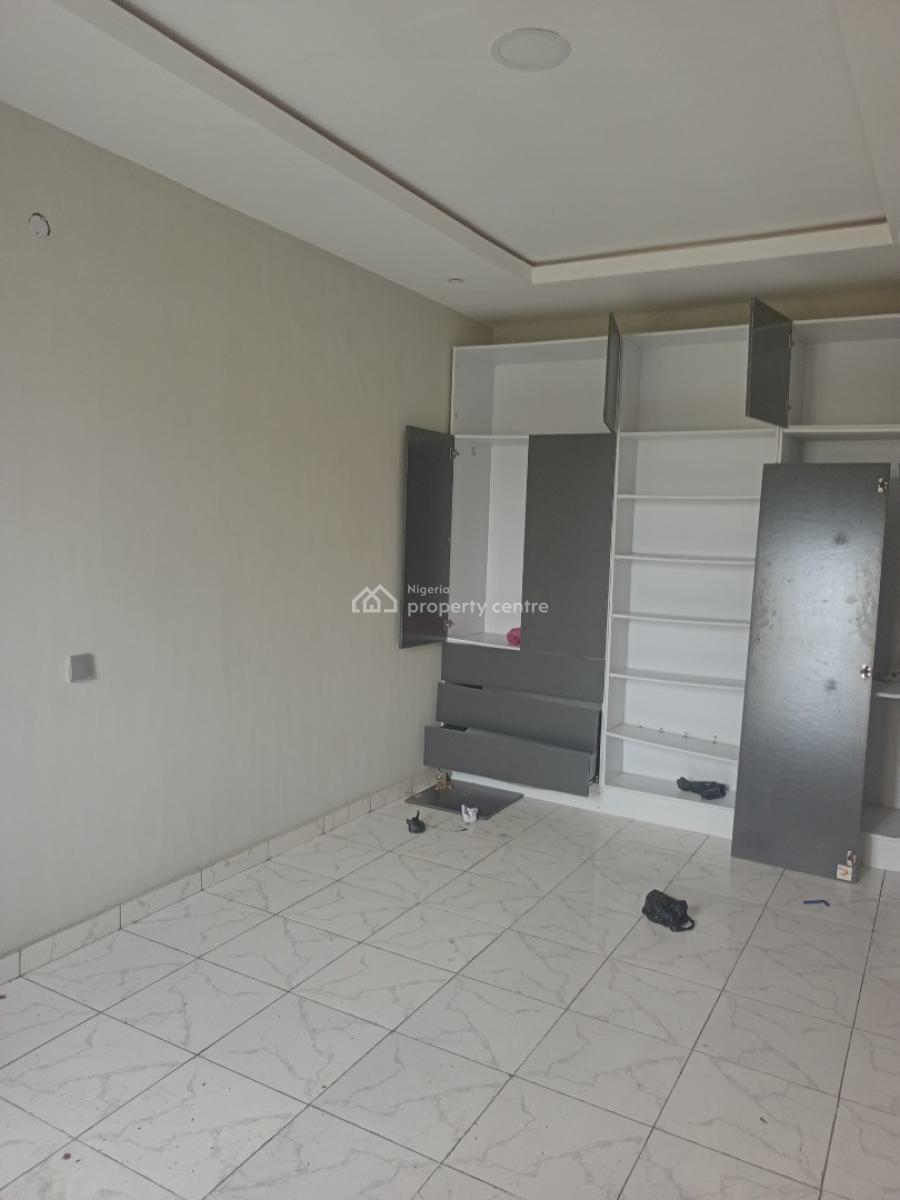 3 Bedroom Semi Detached Duplex with Detached Bq, Lekki Scheme 2 Estate, Ajah, Lagos, Semi-detached Duplex for Rent