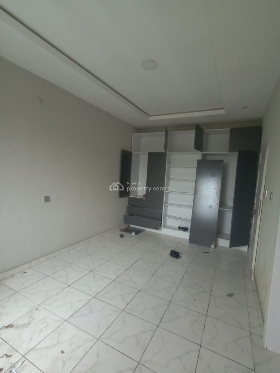 3 Bedroom Semi Detached Duplex with Detached Bq, Lekki Scheme 2 Estate, Ajah, Lagos, Semi-detached Duplex for Rent