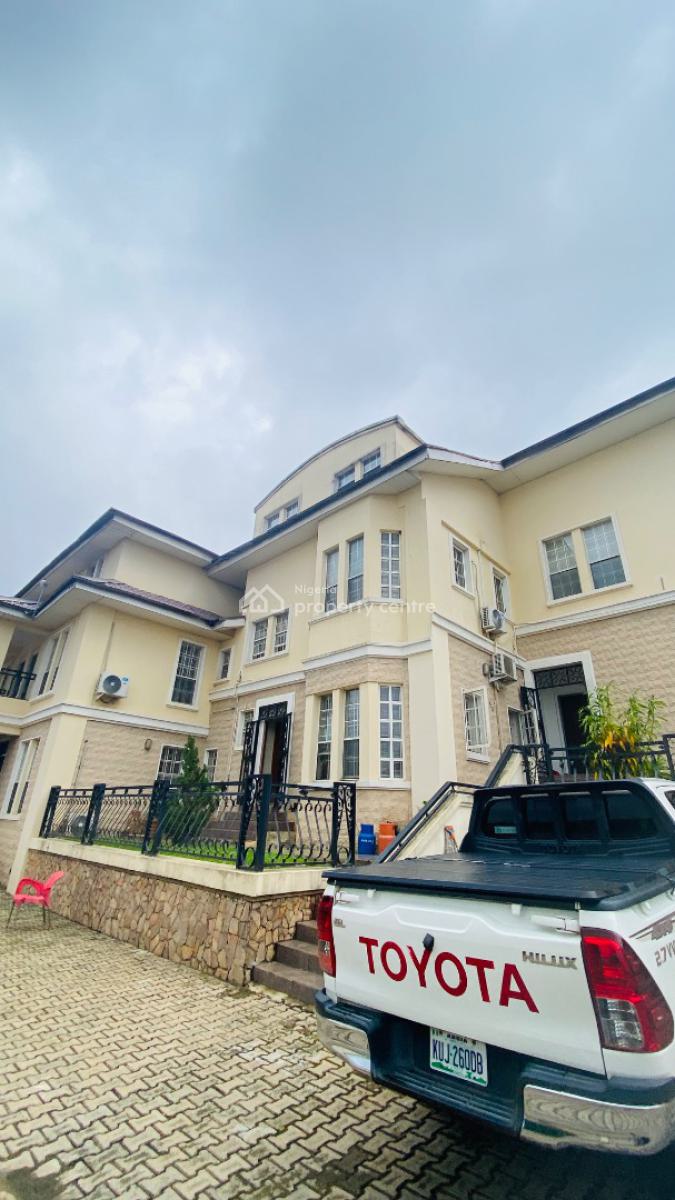 Luxury 2 Bed Room in Maitama, Maitama District, Abuja, Flat / Apartment for Rent