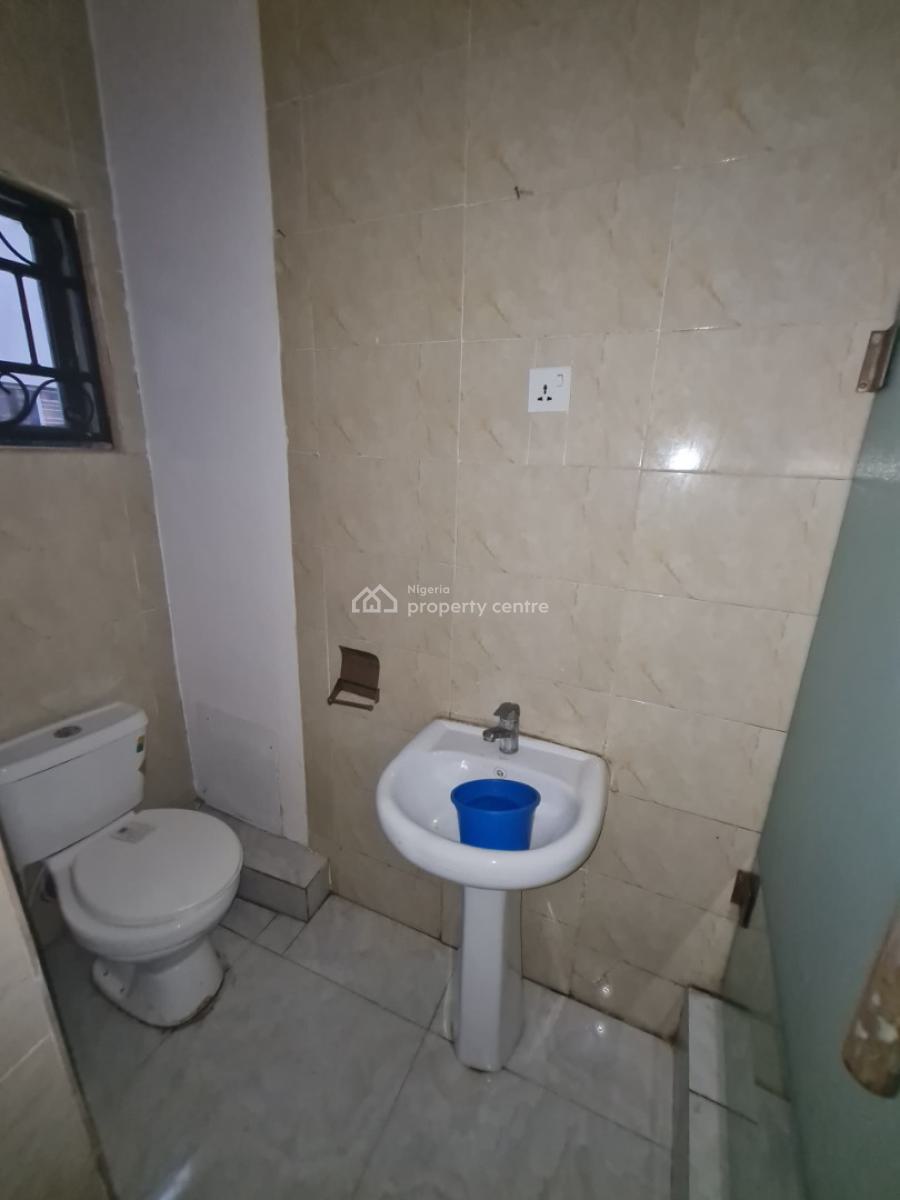 Spacious 3 Bedroom Apartment, Ikate, Lekki, Lagos, Flat / Apartment for Rent