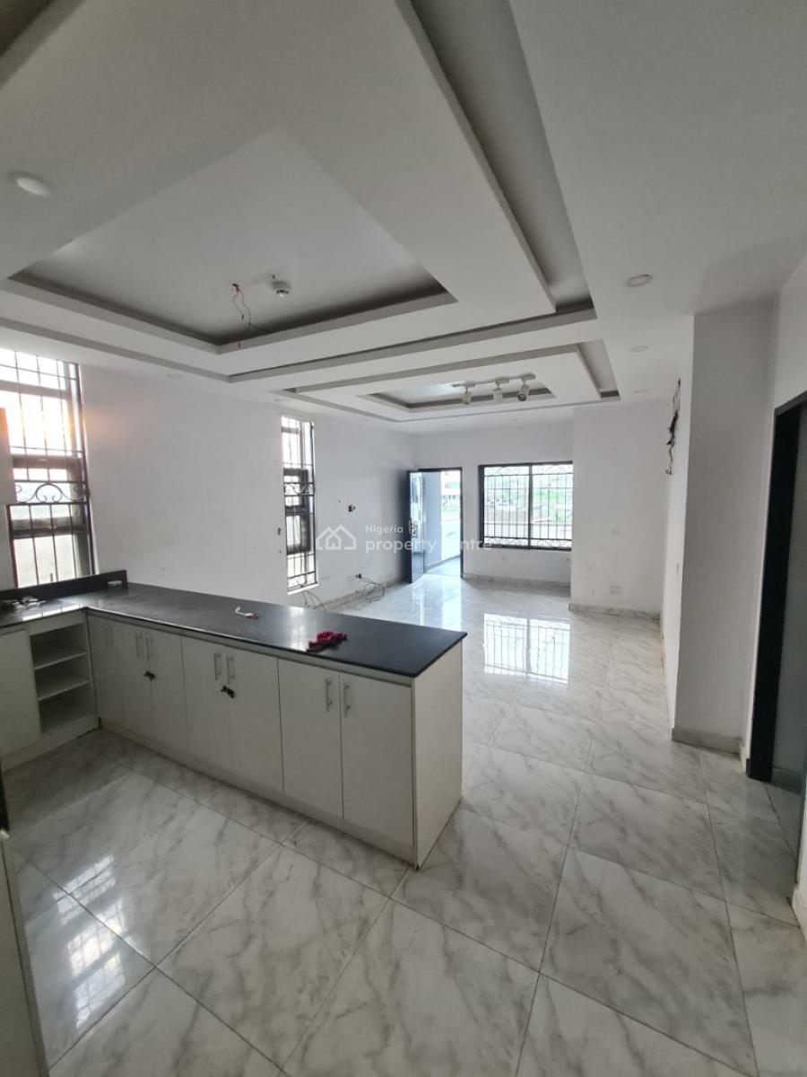 Spacious 3 Bedroom Apartment, Ikate, Lekki, Lagos, Flat / Apartment for Rent