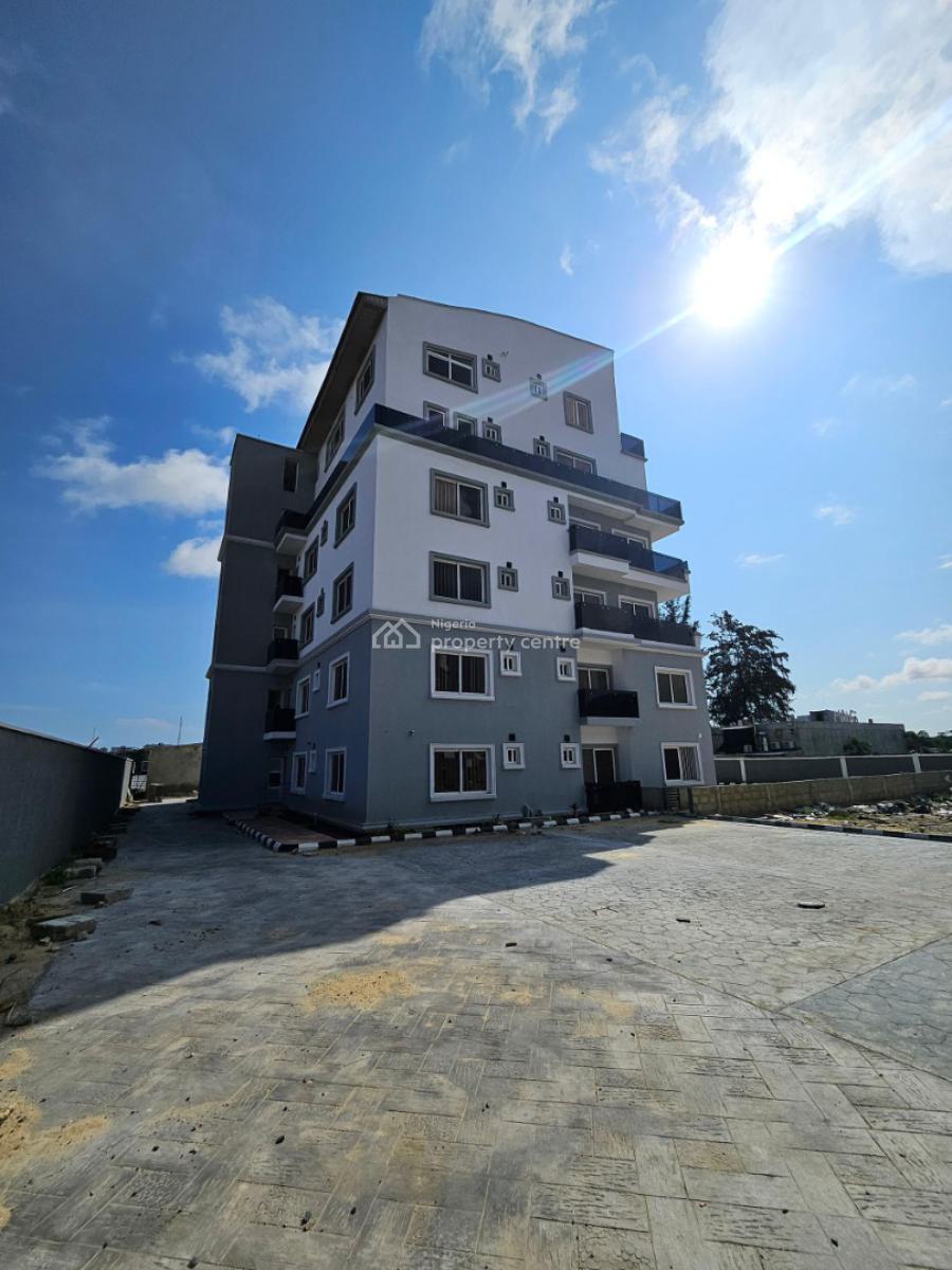 Spacious 3 Bedroom Apartment with Swimming Pool and Gym, Off Gerald Road Ikoyi, Old Ikoyi, Ikoyi, Lagos, Flat / Apartment for Rent