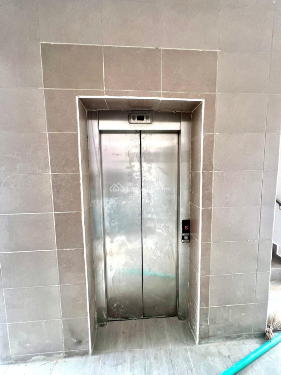 Spacious 3 Bedroom Apartment with Swimming Pool and Gym, Off Gerald Road Ikoyi, Old Ikoyi, Ikoyi, Lagos, Flat / Apartment for Rent