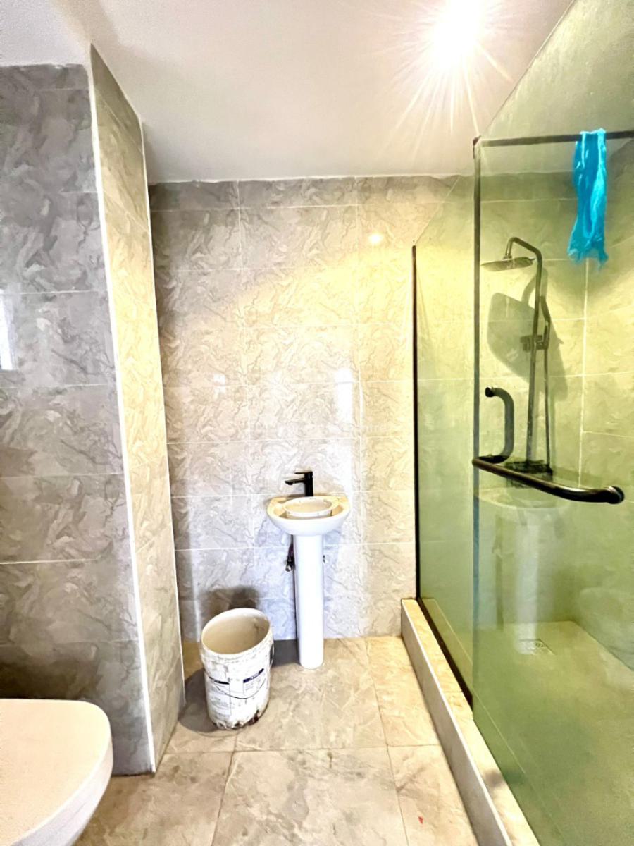 Spacious 3 Bedroom Apartment with Swimming Pool and Gym, Off Gerald Road Ikoyi, Old Ikoyi, Ikoyi, Lagos, Flat / Apartment for Rent