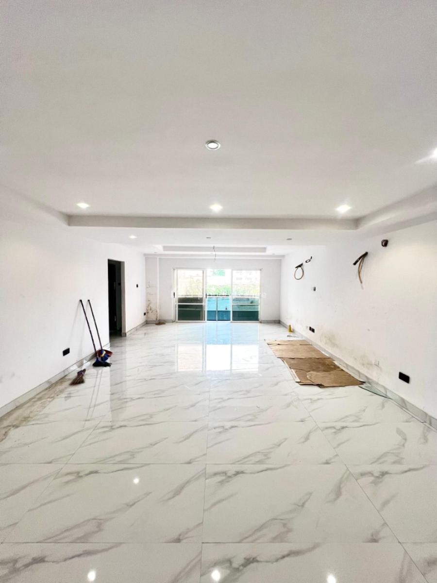 Spacious 3 Bedroom Apartment with Swimming Pool and Gym, Off Gerald Road Ikoyi, Old Ikoyi, Ikoyi, Lagos, Flat / Apartment for Rent