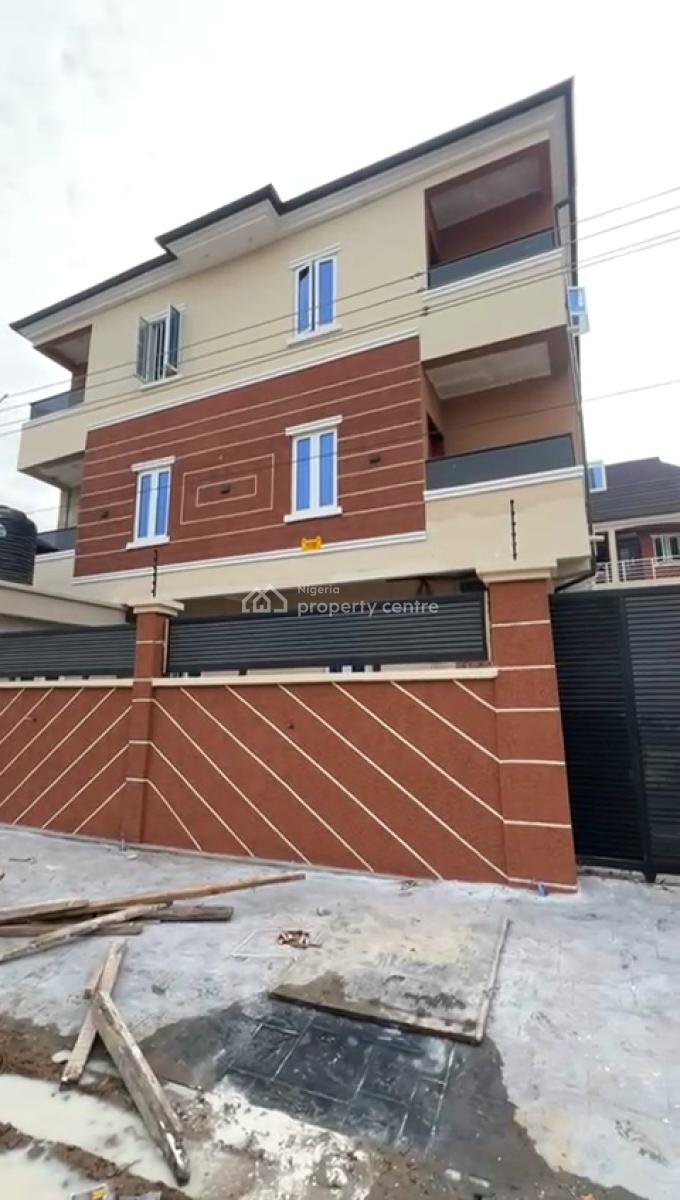 New 1bedroom Flat Upstairs with 2toilet 1bath, Off Pedro Road, Palmgrove, Shomolu, Lagos, Mini Flat (room and Parlour) for Rent