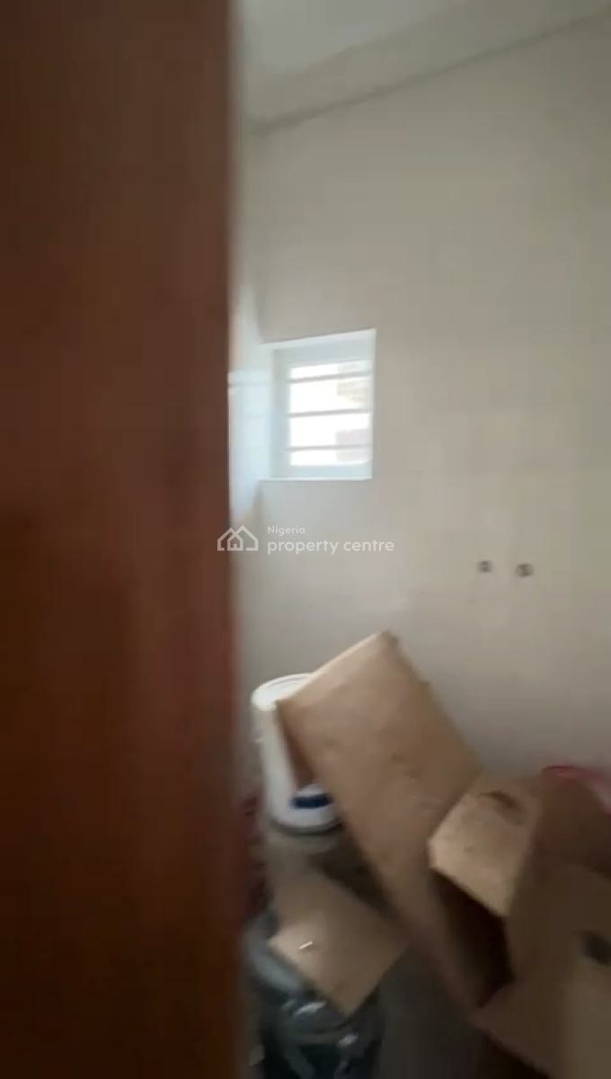 New 1bedroom Flat Upstairs with 2toilet 1bath, Off Pedro Road, Palmgrove, Shomolu, Lagos, Mini Flat (room and Parlour) for Rent