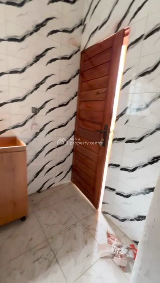 New 1bedroom Flat Upstairs with 2toilet 1bath, Off Pedro Road, Palmgrove, Shomolu, Lagos, Mini Flat (room and Parlour) for Rent