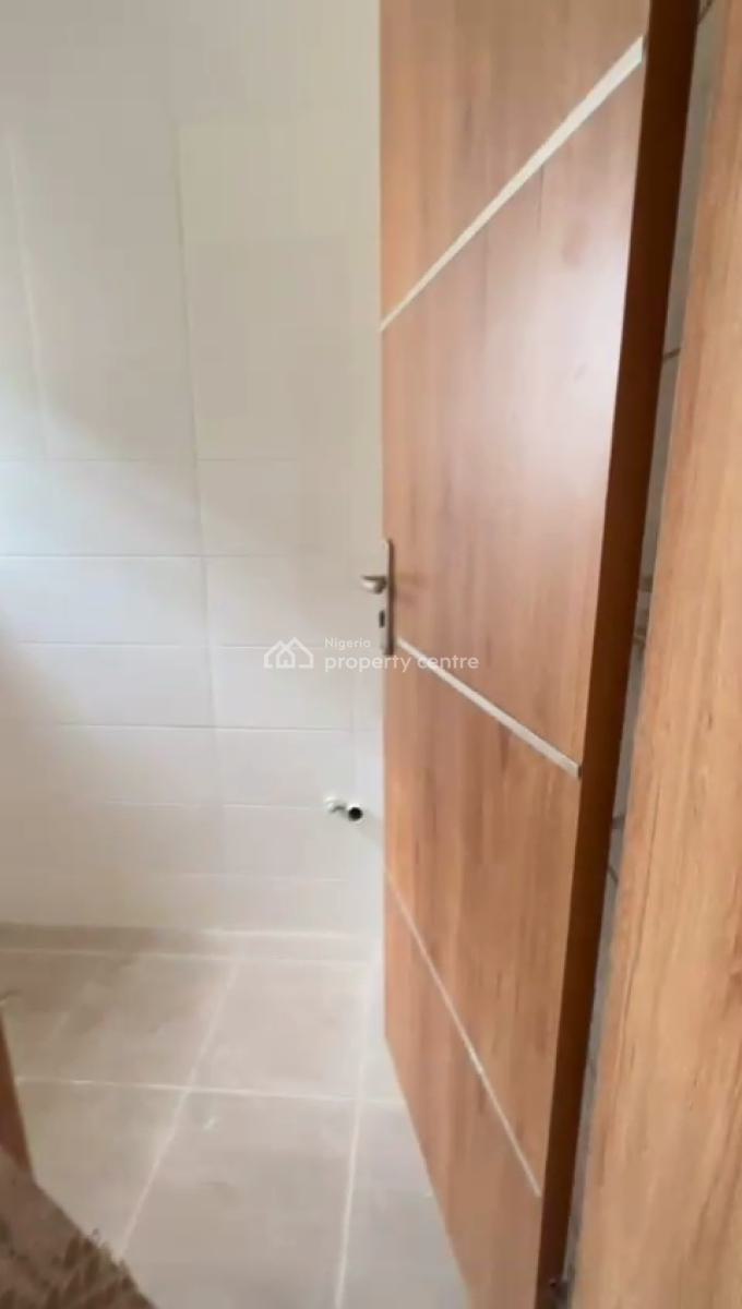 New 1bedroom Flat Upstairs with 2toilet 1bath, Off Pedro Road, Palmgrove, Shomolu, Lagos, Mini Flat (room and Parlour) for Rent