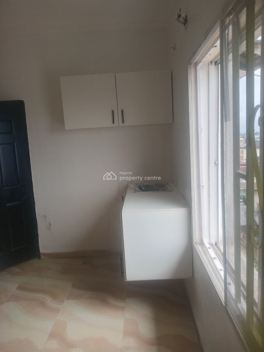 a Luxurious Master Bedroom Apartment, Paradise 3 Estate Chevron Drive, Lekki, Lagos, Self Contain (single Rooms) for Rent
