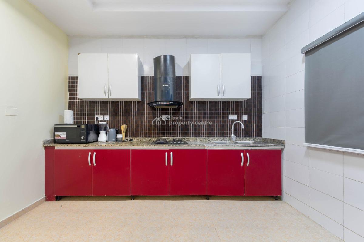 Spacious One Bedroom Apartment with Top Notch Amenities, Lekki Phase 1, Lekki, Lagos, Flat / Apartment Short Let