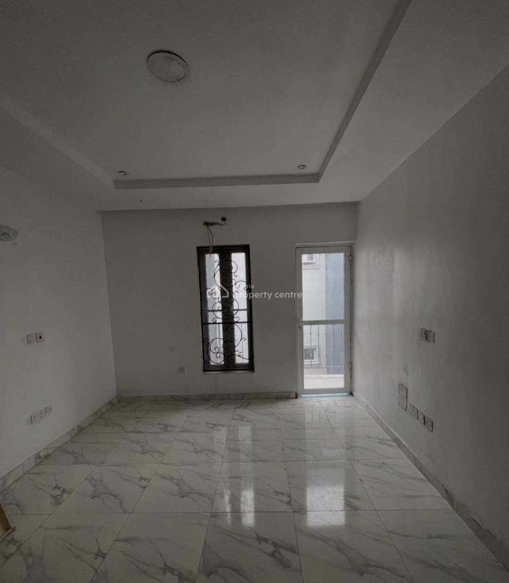 Self-serviced and Self-compound 4 Bedroom En-suite Semi-detached House, Ikate, Lekki, Lagos, Semi-detached Duplex for Rent